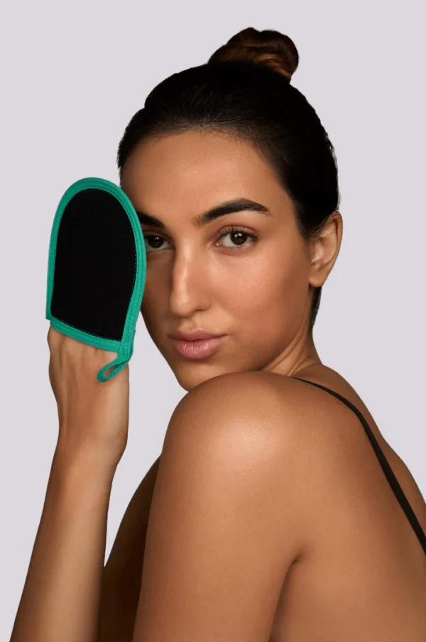 Dermasuri Exfoliating Body Glove 4
